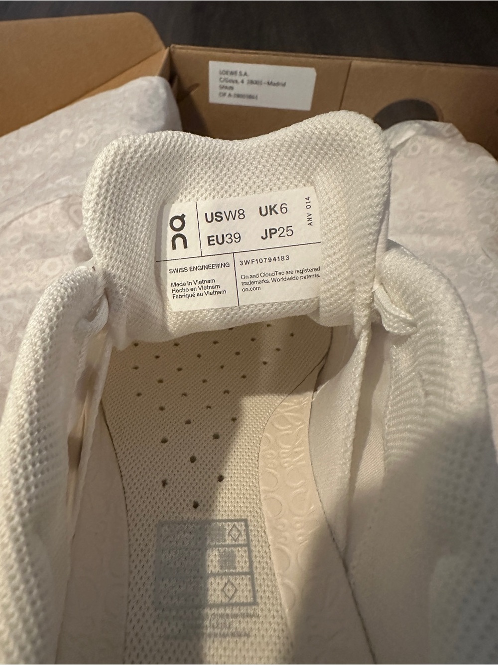 Loewe x On Cloudventure 2 Sneakers Eggshell - Picture 7 of 12